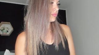 SophieDeee's stretched pussy makes you understand how much she likes to take cocks