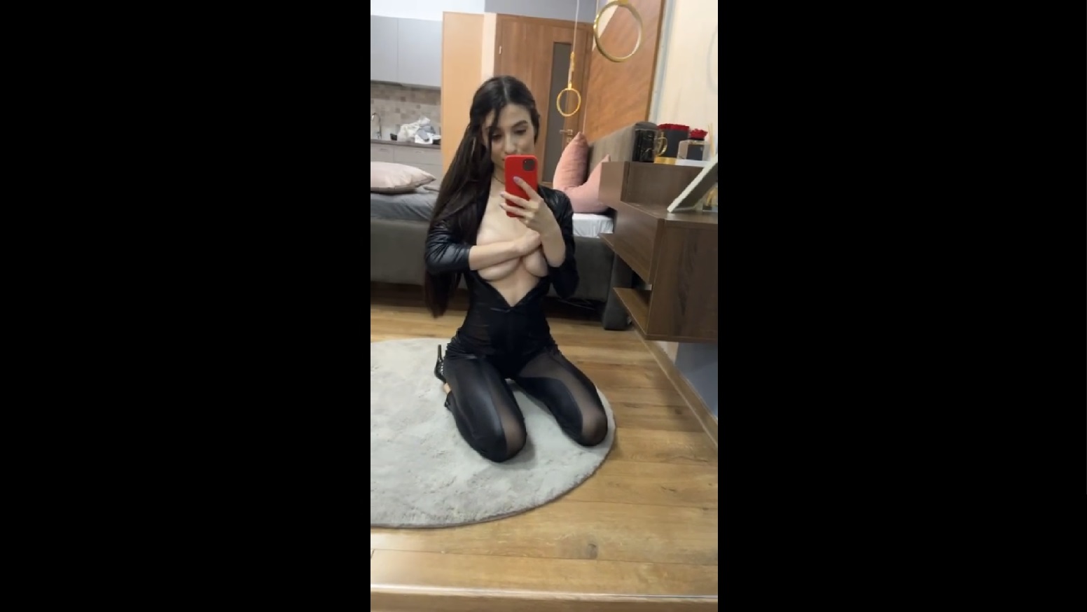 NorraJoice knows that her vision turns you on